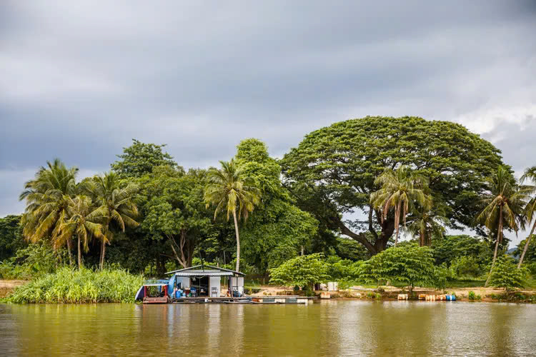 Phong cảnh ở Kanchanaburi, Thái Lan - ẢNH: LAUREN DECICCA (Travel + Leisure)