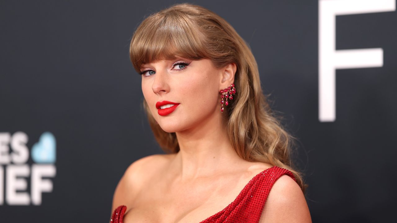 Ca sĩ Taylor Swift tại Lễ trao giải Grammy 2025 diễn ra vào đầu tháng 2