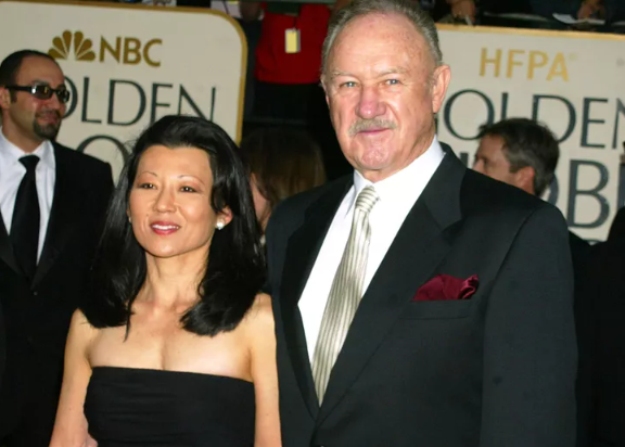 Gene Hackman và vợ Betsy Arakawa trong lễ trao giải Quả cầu vàng lần thứ 60. Ảnh: Jeffrey Mayer/WireImage