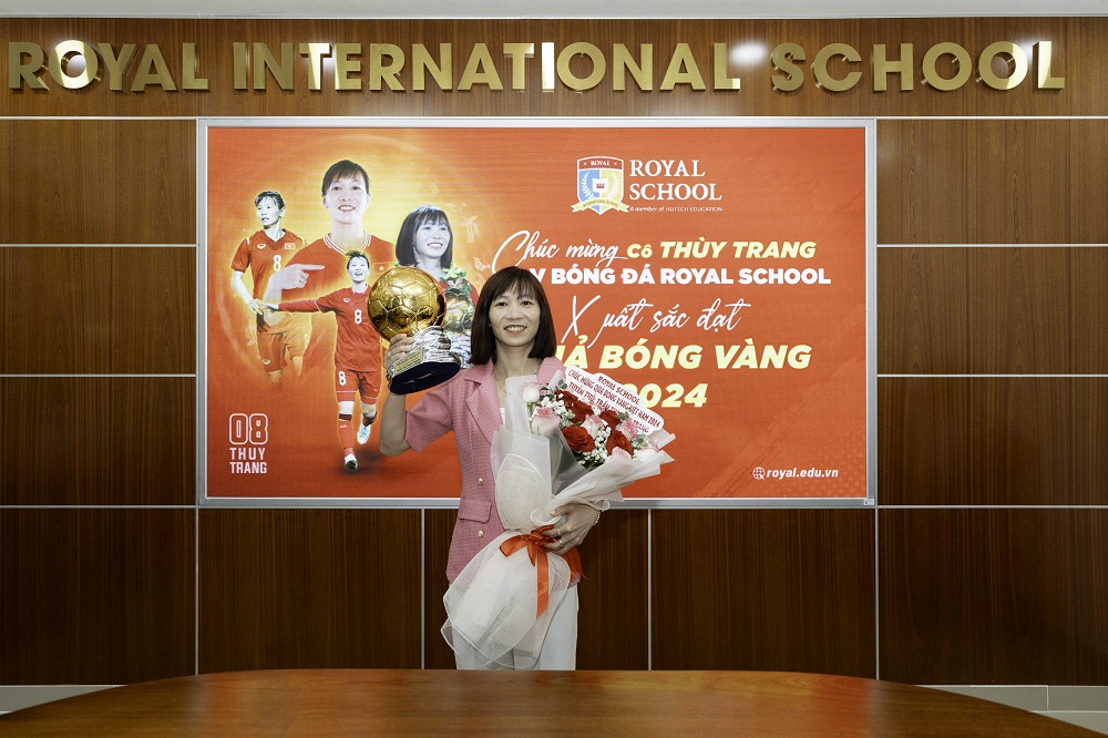 Royal School chúc mừng cầu thủ Trần Thị Thùy Trang với thành tích Quả bóng vàng nữ 2024 - Ảnh: Royal School