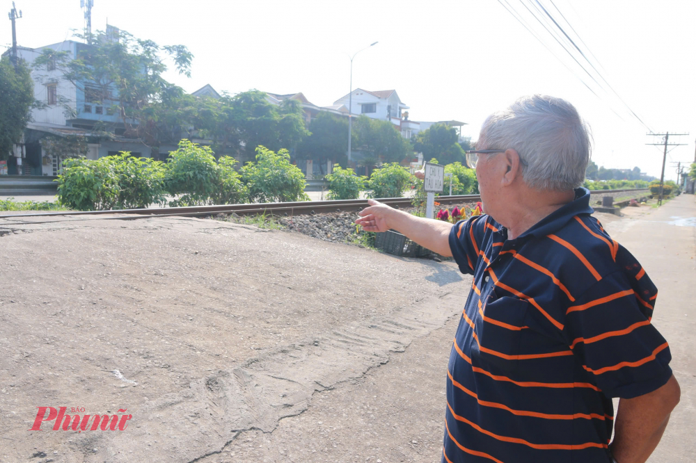 Cụ thể, dọc tuyến đường Lê Duẩn (quận Phú Xuân) hướng từ cầu Dã Viên ra bến xe phía Bắc TP Huế có trên 6 vị trí đường băng cắt qua đường sắt. Đặc điểm của các lối đi này là có độ dốc cao, bề ngang đường nhỏ hẹp, gồ ghề.