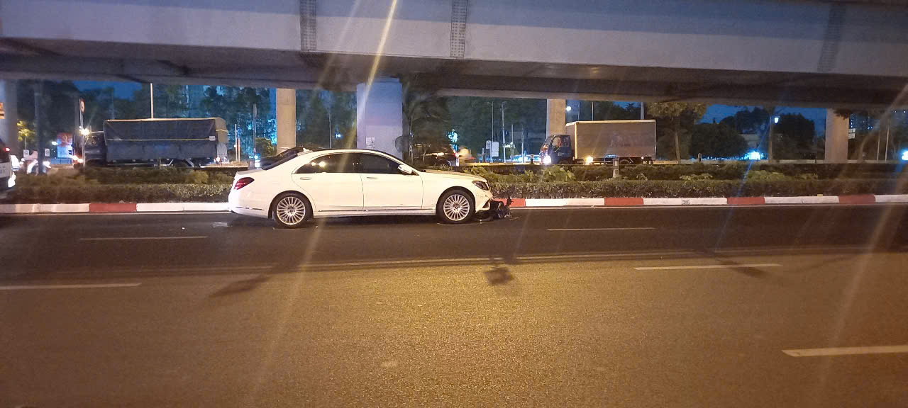 Chiếc ô tô gây tai nạn. Ảnh: Minh Mẫn.
