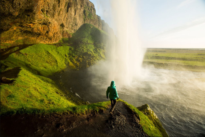 Iceland. Bình đẳng đã góp phần vào sự hài lòng về cuộc sống của người dân Iceland. Điều này đưa đất nước này vào vị trí thứ 3 của danh sách 2025 - Ảnh: Getty