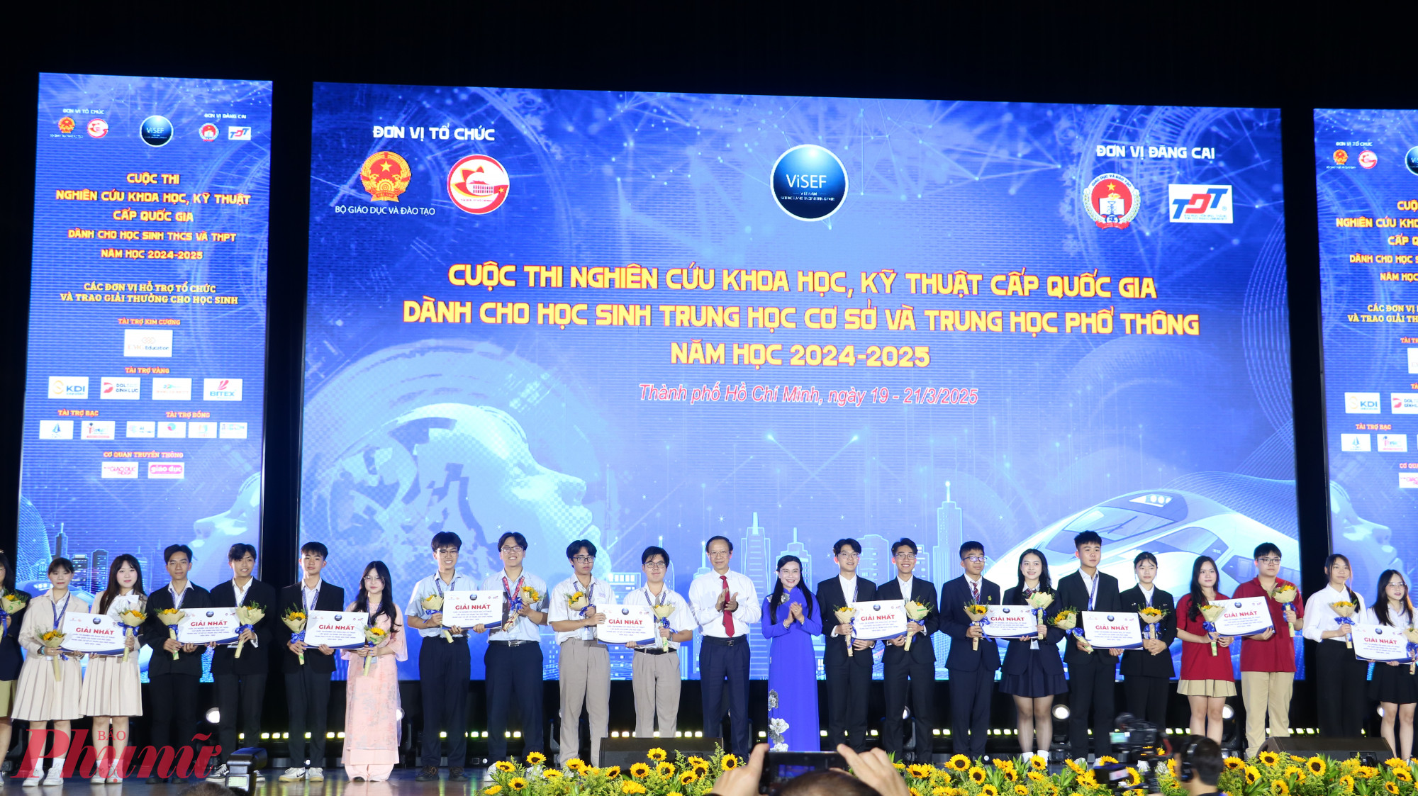 12 dự án xuất sắc đạt giải tại cuộc thi - ẢNh: Trang Thư