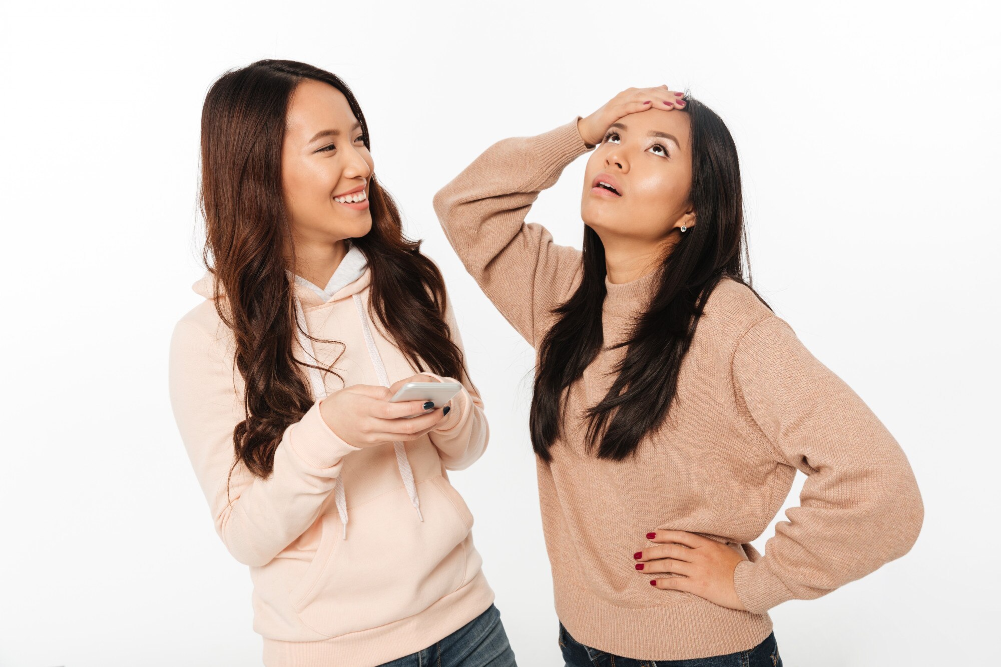 Chúng tôi rất thân thiết nhưng mối quan hệ này âm thầm rạn nứt bởi lòng đố kỵ (ảnh Freepick)
