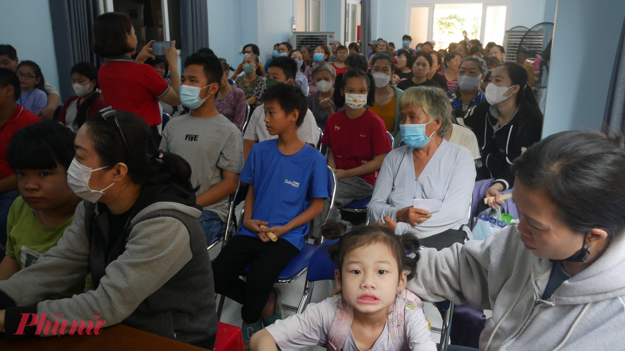 72 phụ nữ, trẻ em khuyết tật có hoàn cảnh khó khăn tại chương trình Trăng khuyết yêu thương