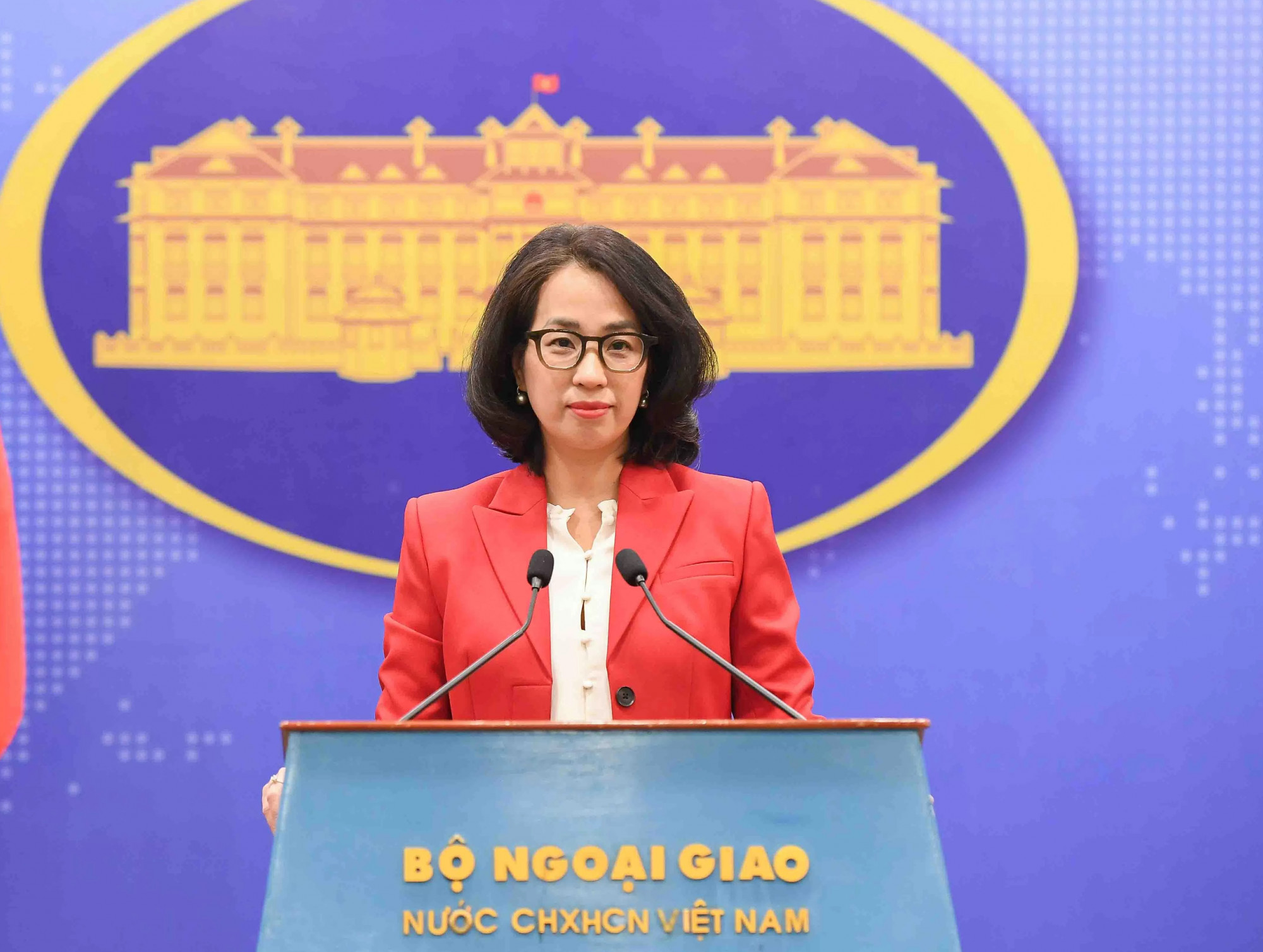 Người phát ngôn Bộ Ngoại giao Phạm Thu Hằng