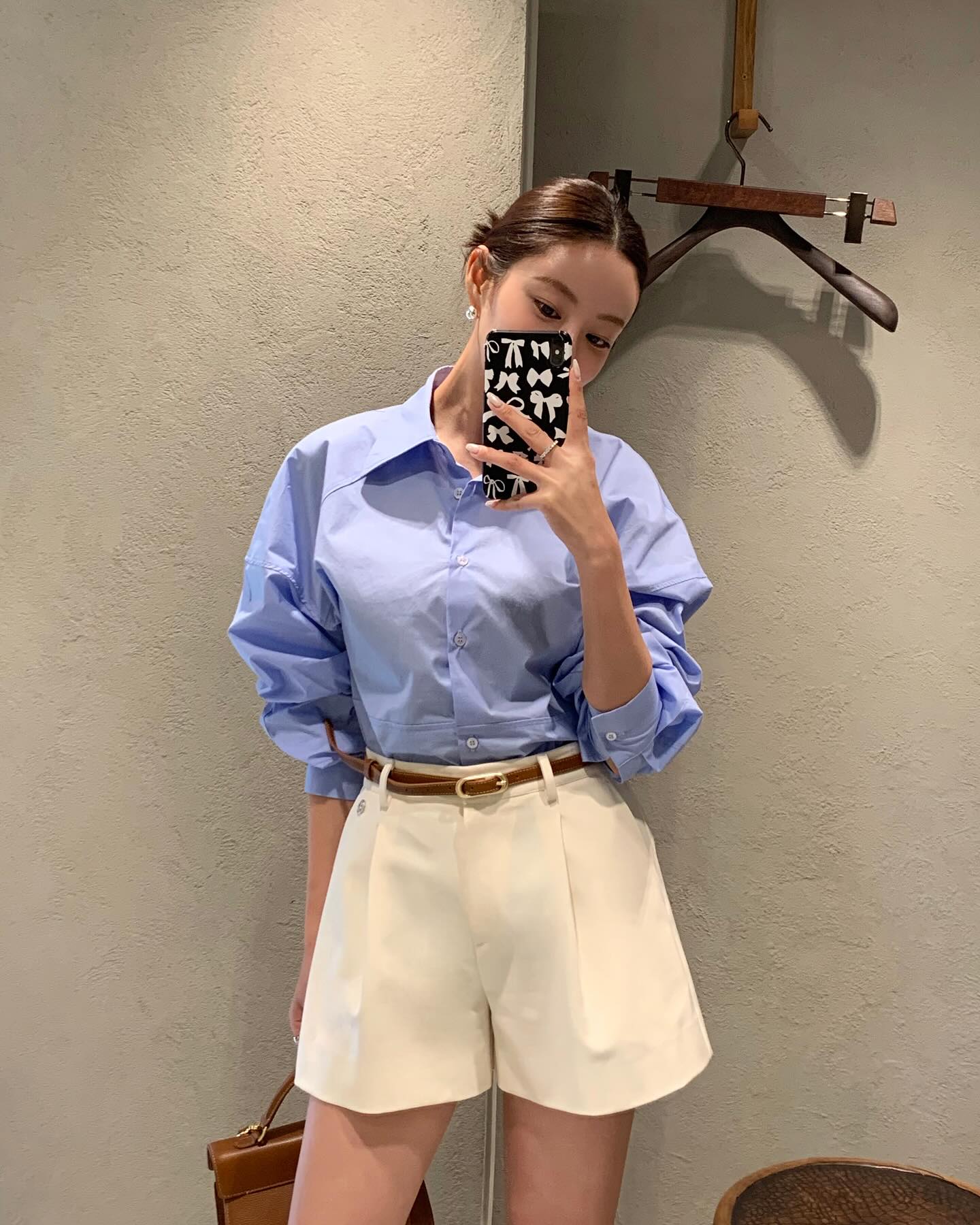 Màu xanh dương: