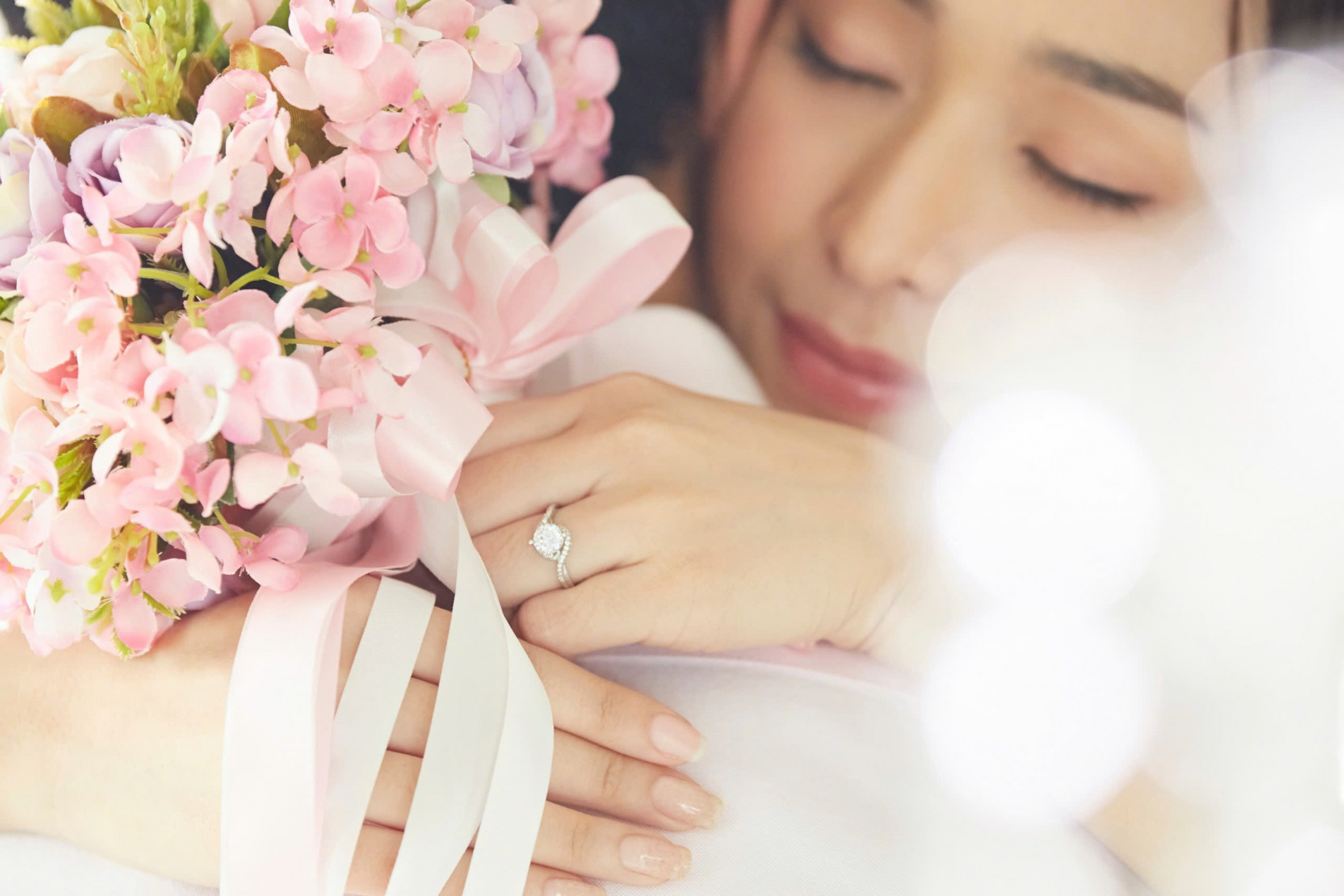Biết ơn chồng vì đã lo liệu đường dài. Ảnh minh họa Cavas