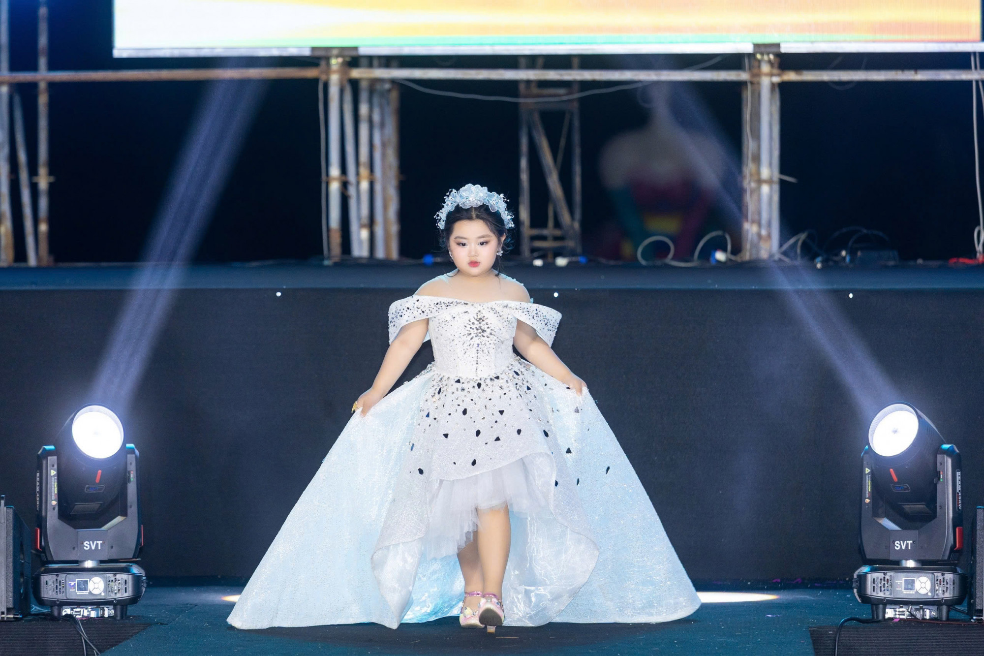 Vedette Kid Diana Hoàng tại NovaWorld Fashion Fest - Ảnh: gia đình nhân vật cung cấp