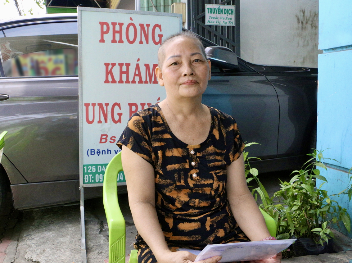 Dù phải chịu đựng những cơn đau do căn bệnh ung thư hành hạ mỗi ngày, nhưng bà Út chưa bao giờ hết hy vọng