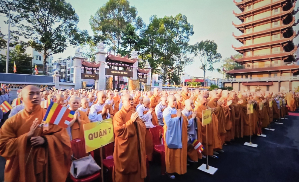 Các đại biểu tăng ni