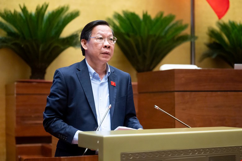 Ông Phan Văn Mãi 