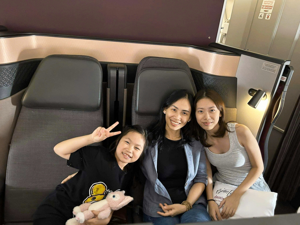 Đặt niềm tin để con bay vào bầu trời cao rộng Thạc sĩ Nguyễn Thị Thanh Bình và các con - Ảnh do nhân vật cung cấp