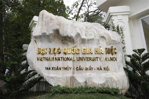 Toàn bộ sinh viên Đại học Quốc gia TPHCM 