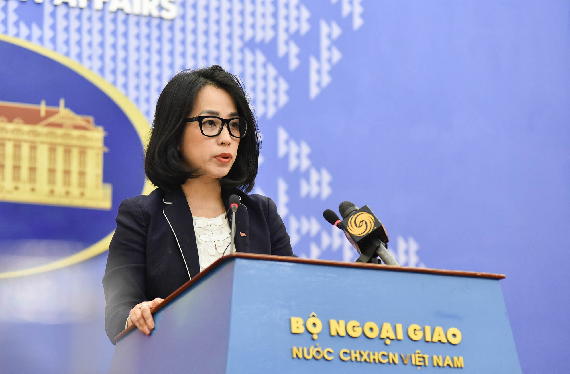 Người phát ngôn Bộ Ngoại giao Phạm Thu Hằng