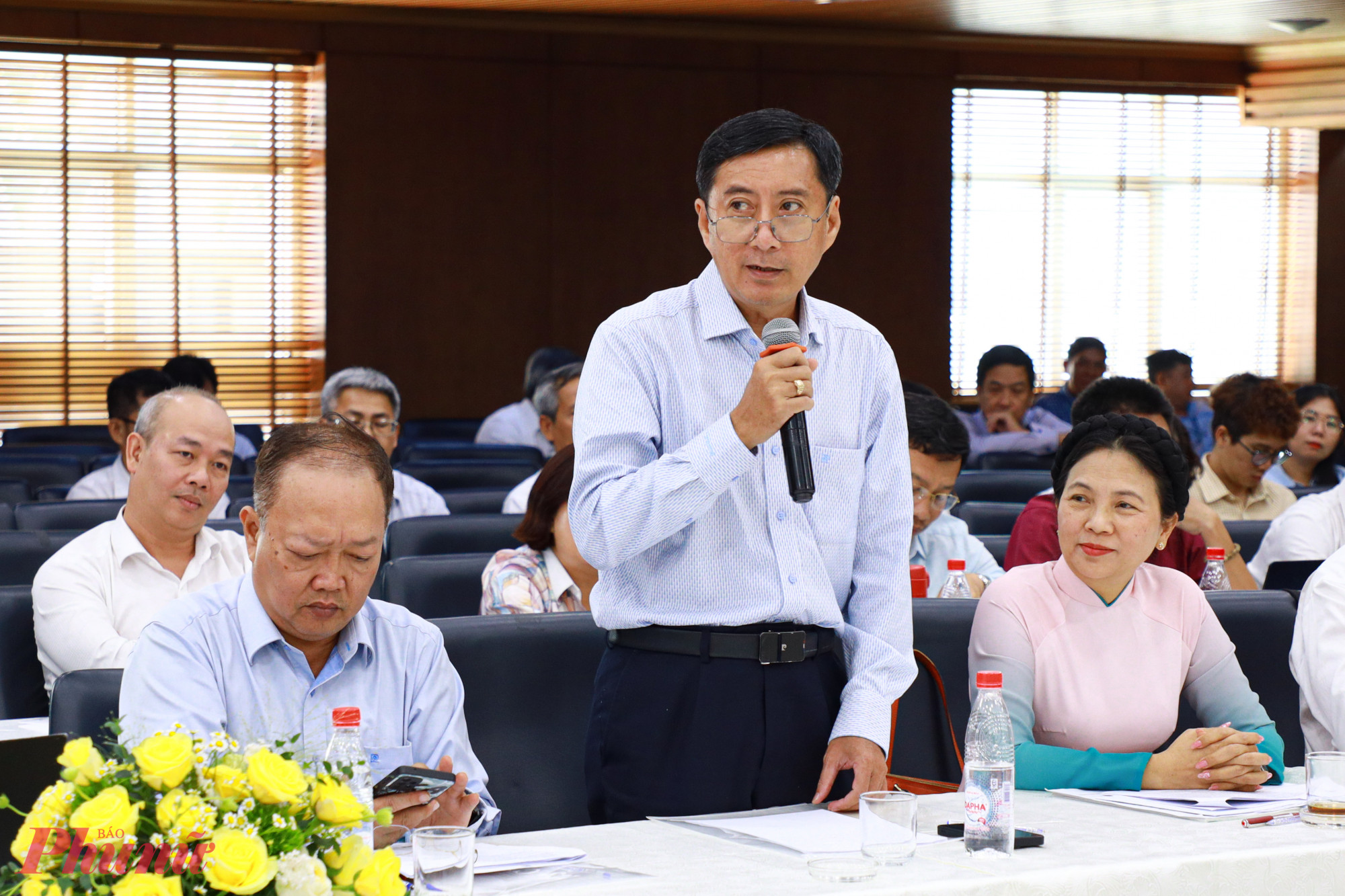 ông Trần Lê Quan - Hiệu trưởng Trường đại học Khoa học tự nhiên phát biểu, góp ý tại sự kiện - Ảnh: N.L