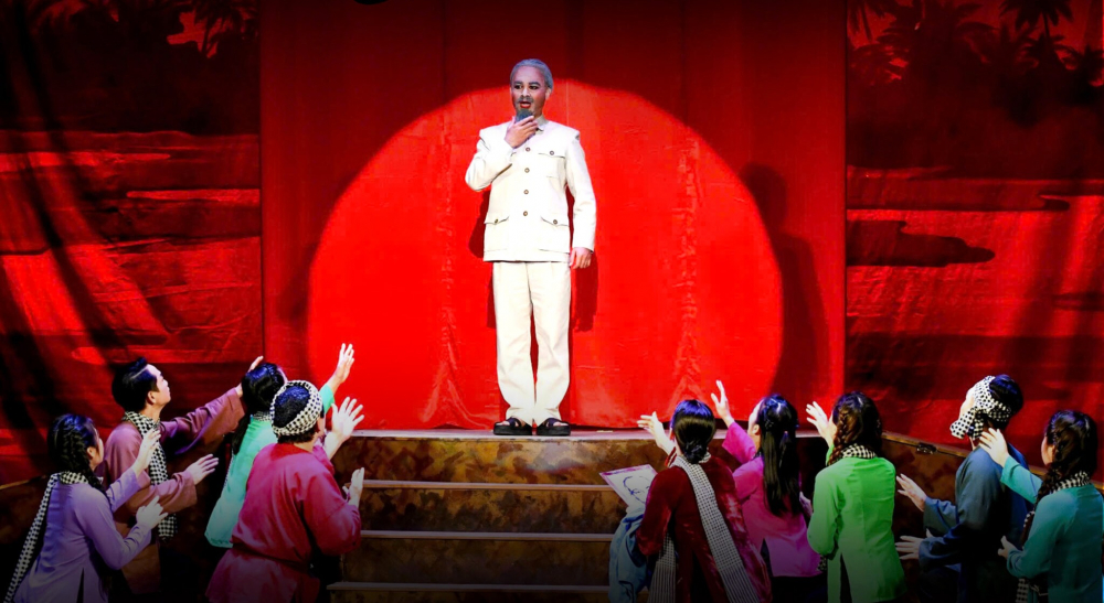 Lần đầu tiên