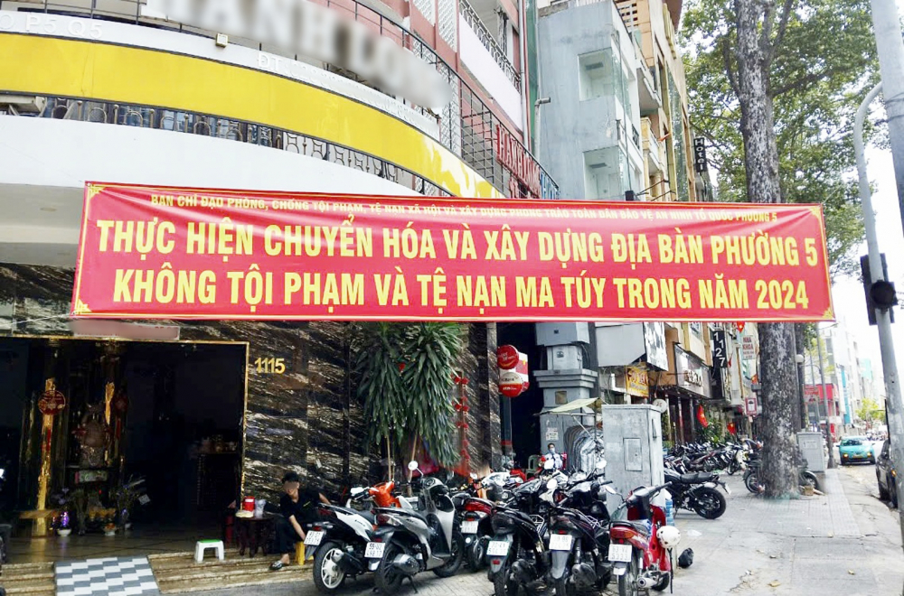 TPHCM quyết tâm nhân rộng địa bàn không ma túy Băng rôn tuyên truyền đặt tại các tuyến hẻm và khu dân cư phường 5, quận 5 góp phần nâng cao ý thức người dân, xây dựng môi trường sống an toàn, không ma túy - Nguồn ảnh: UBND phường 5, quận 5