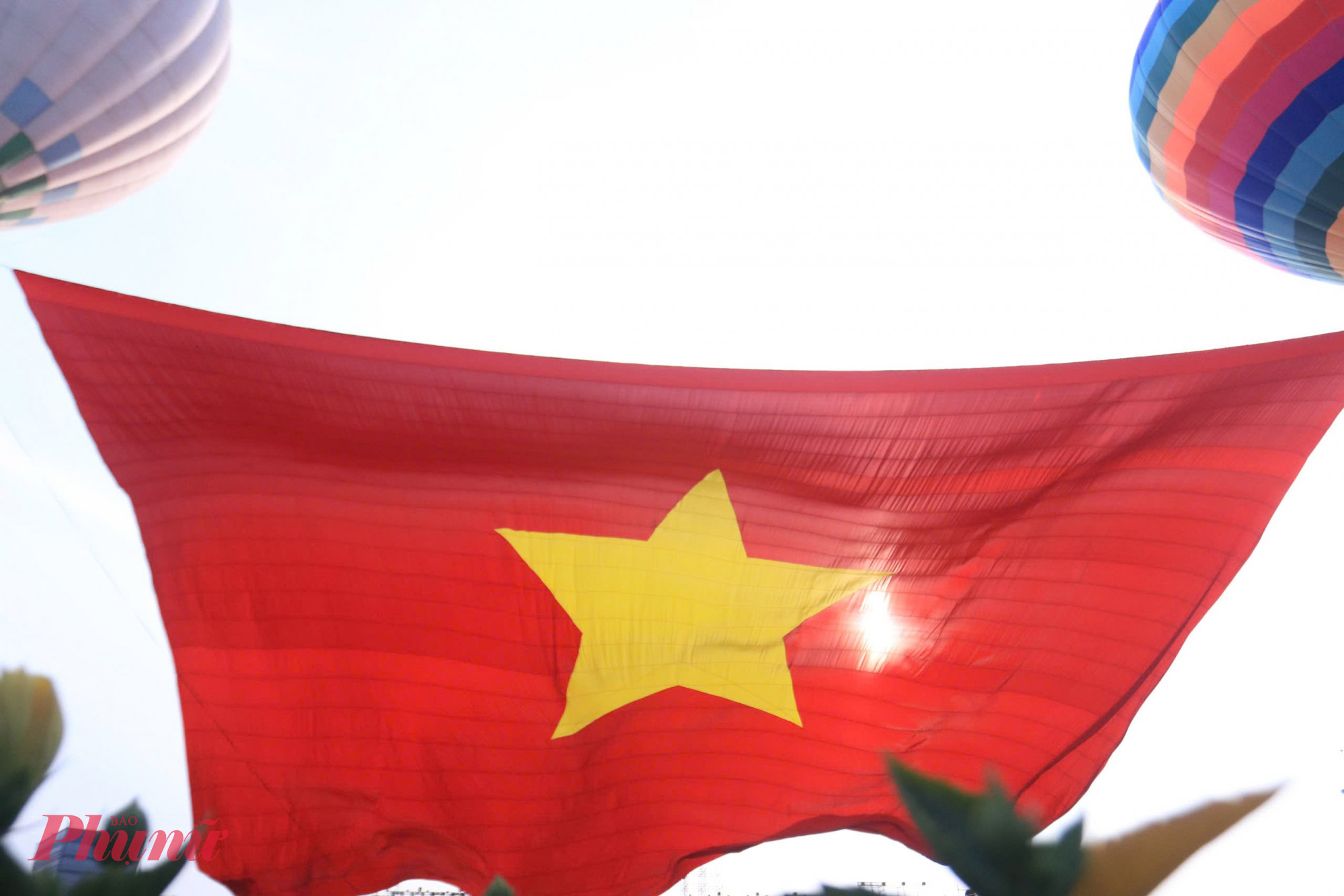 Sự kiện đặc biệt này là một trong những điểm nhấn của Lễ hội Làng Sen toàn quốc 2025, không chỉ thể hiện lòng biết ơn sâu sắc mà còn góp phần giáo dục truyền thống yêu nước, khơi dậy tinh thần đoàn kết và trách nhiệm của các tầng lớp nhân dân, nhất là thế hệ trẻ, trong công cuộc xây dựng và bảo vệ Tổ quốc. 