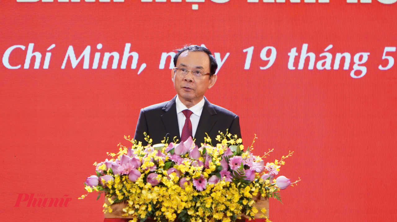 Bí thư Thành ủy TPHCM Nguyễn Văn Nên - phát biểu tại hội nghị 