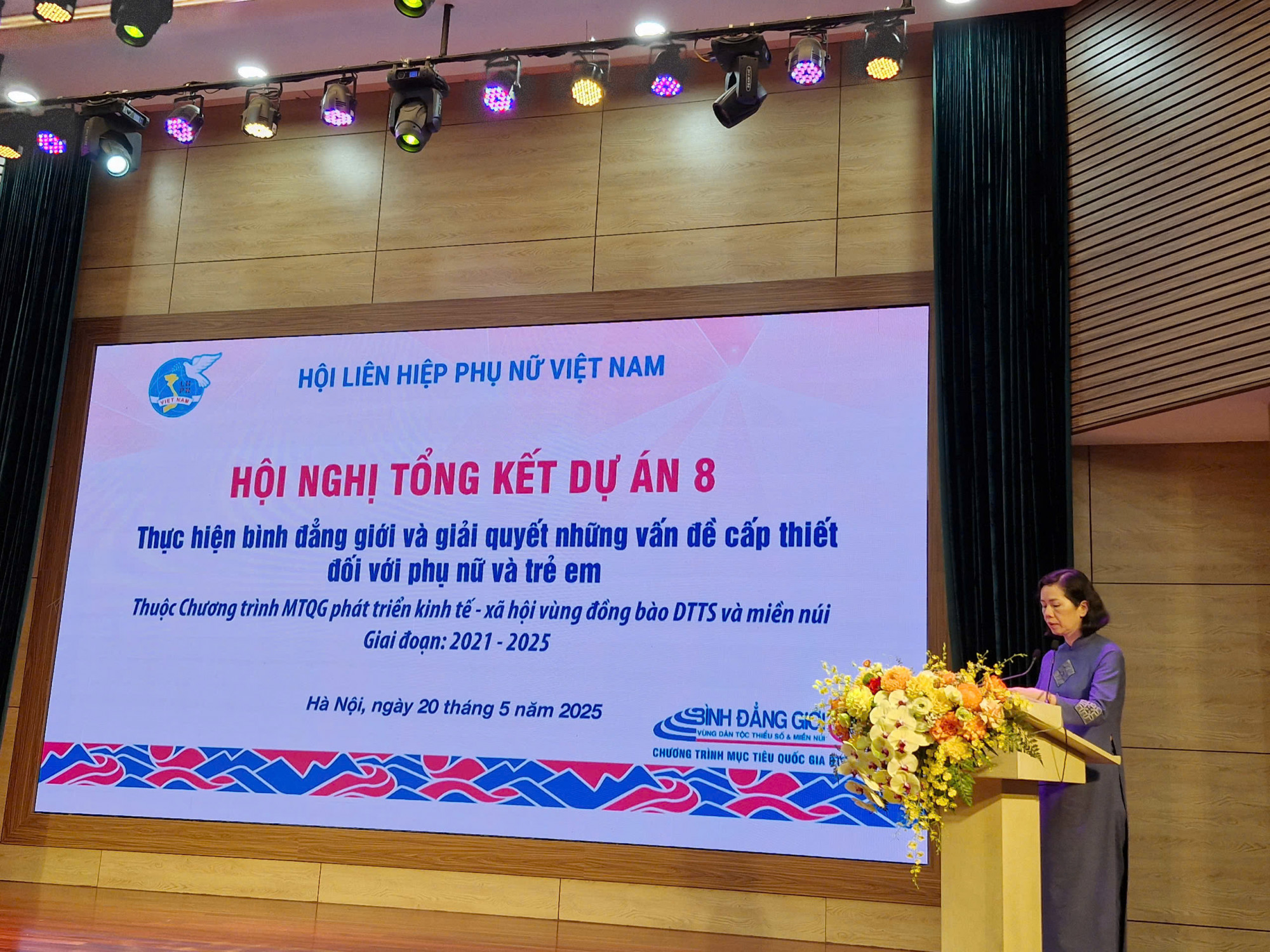 Phó Chủ tịch Hội LHPN Việt Nam Nguyễn Thị Minh Hương