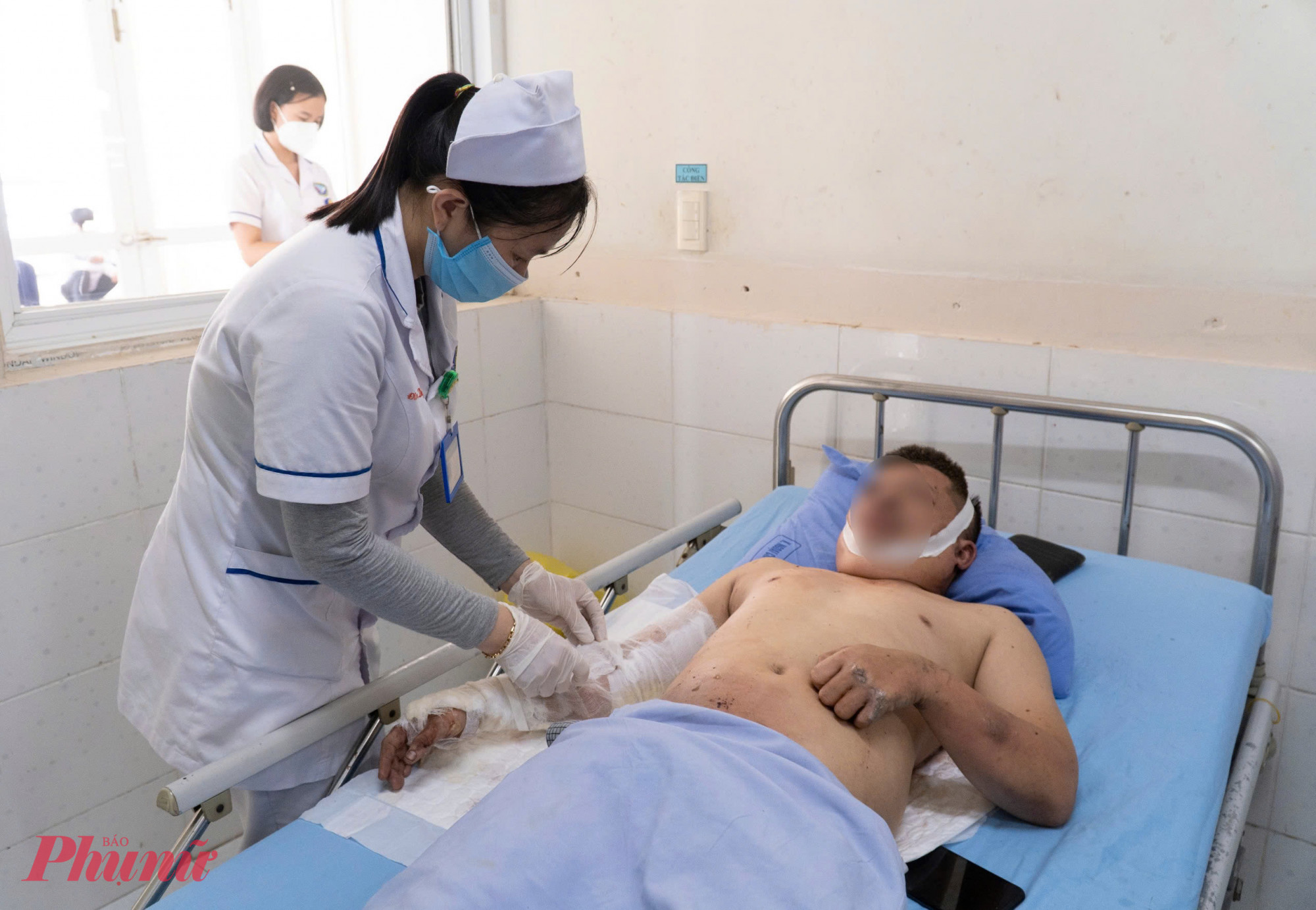Một bệnh nhân đang được điều trị