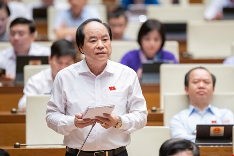 ĐBQH Trương Xuân Cừ (đoàn TP Hà Nội) - ảnh: Media Quốc hội