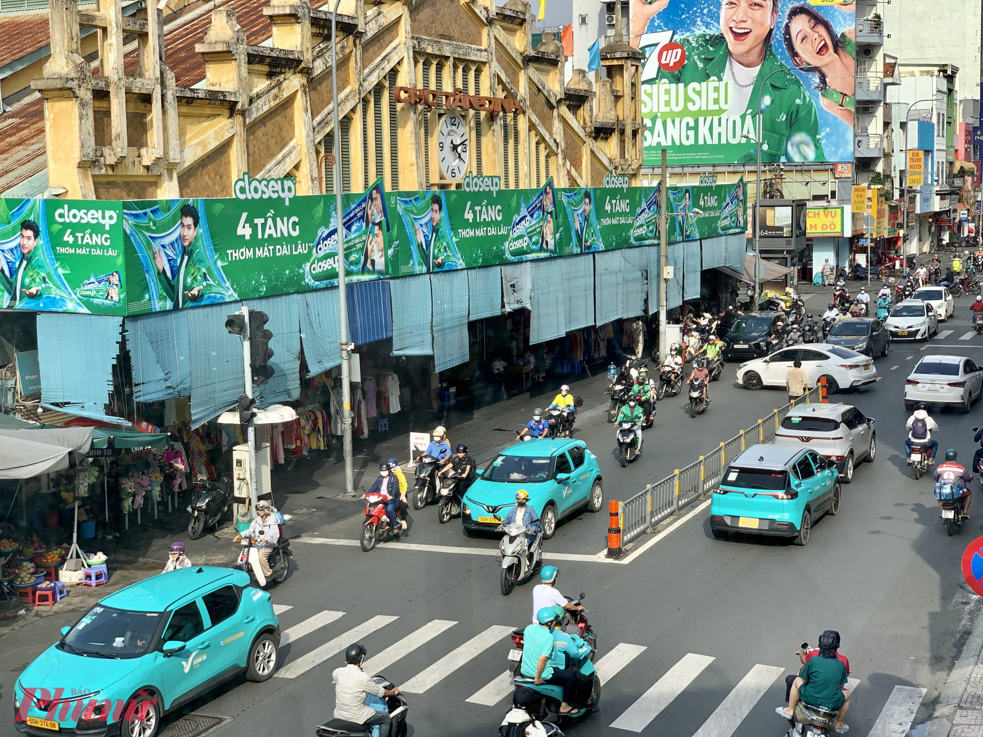 Chuyển đổi 400.000 xe công nghệ sang xe điện không chỉ là bài toán kinh tế mà còn là giải pháp giảm phát thải bền vững cho TPHCM - Ảnh: Thanh Tâm