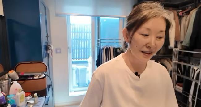 Diễn viên Lee Mi-sook vừa gia nhập YouTube