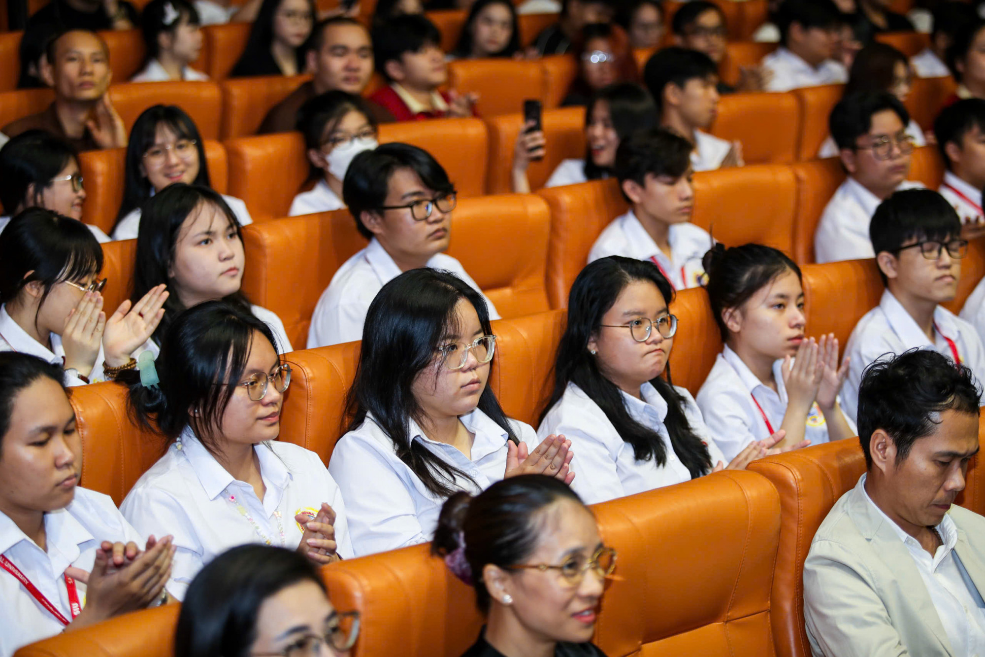 Buổi công bố cuộc thi phim ngắn Việt Nam lần thứ 2 thu hút quan tâm của nhiều khán giả trẻ 