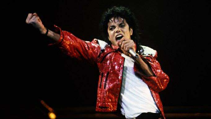 Michael Jackson biểu diễn trong chuyến lưu diễn Bad tại Madison Square Garden vào ngày 3/3/1988. 
