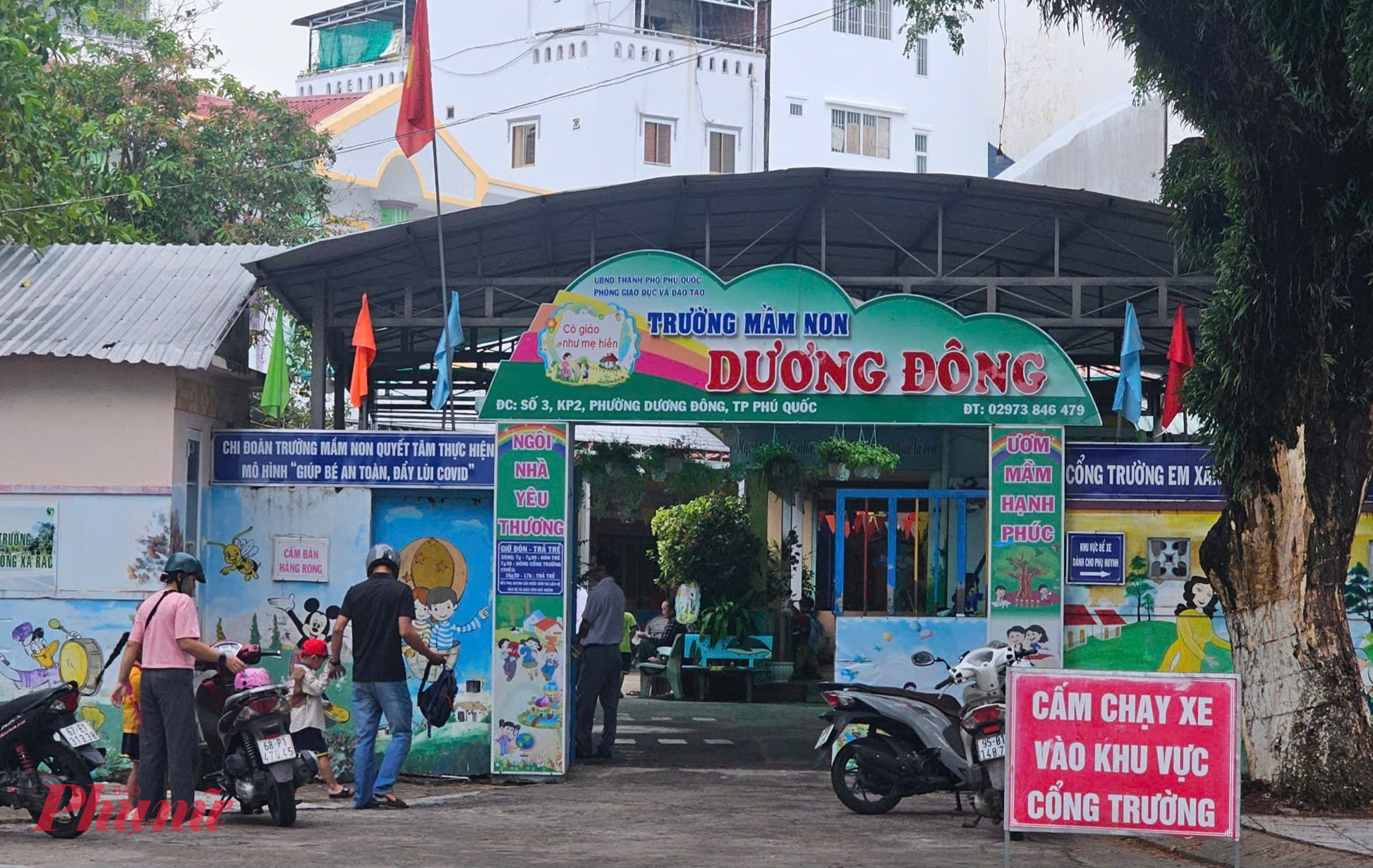 Trường mầm non Dương Đông nơi xảy ra sự việc giáo viên đánh hiệu phó nhập viện - Ảnh Phú Hữu