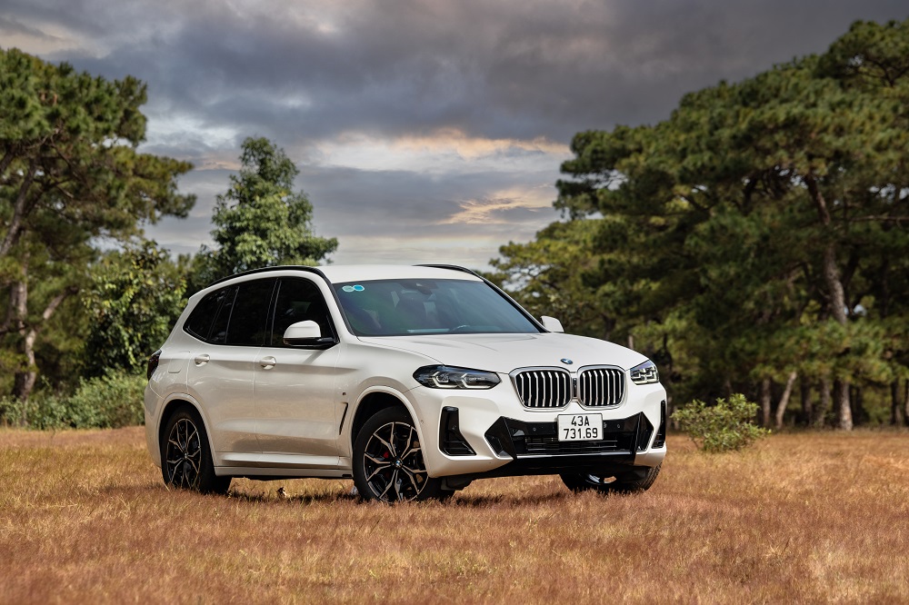 BMW X3 nhận ưu đãi hấp dẫn trị giá gần 200 triệu đồng
