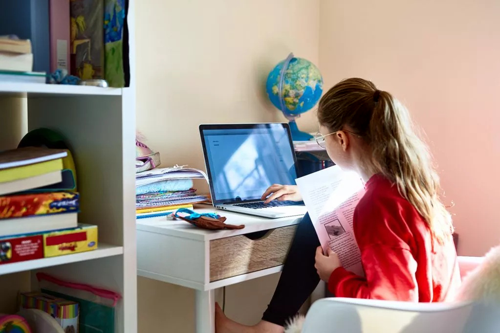 Chatbot AI đang trở thành công cụ quen thuộc đối với học sinh trên toàn cầu - Nguồn ảnh minh họa: Getty Images
