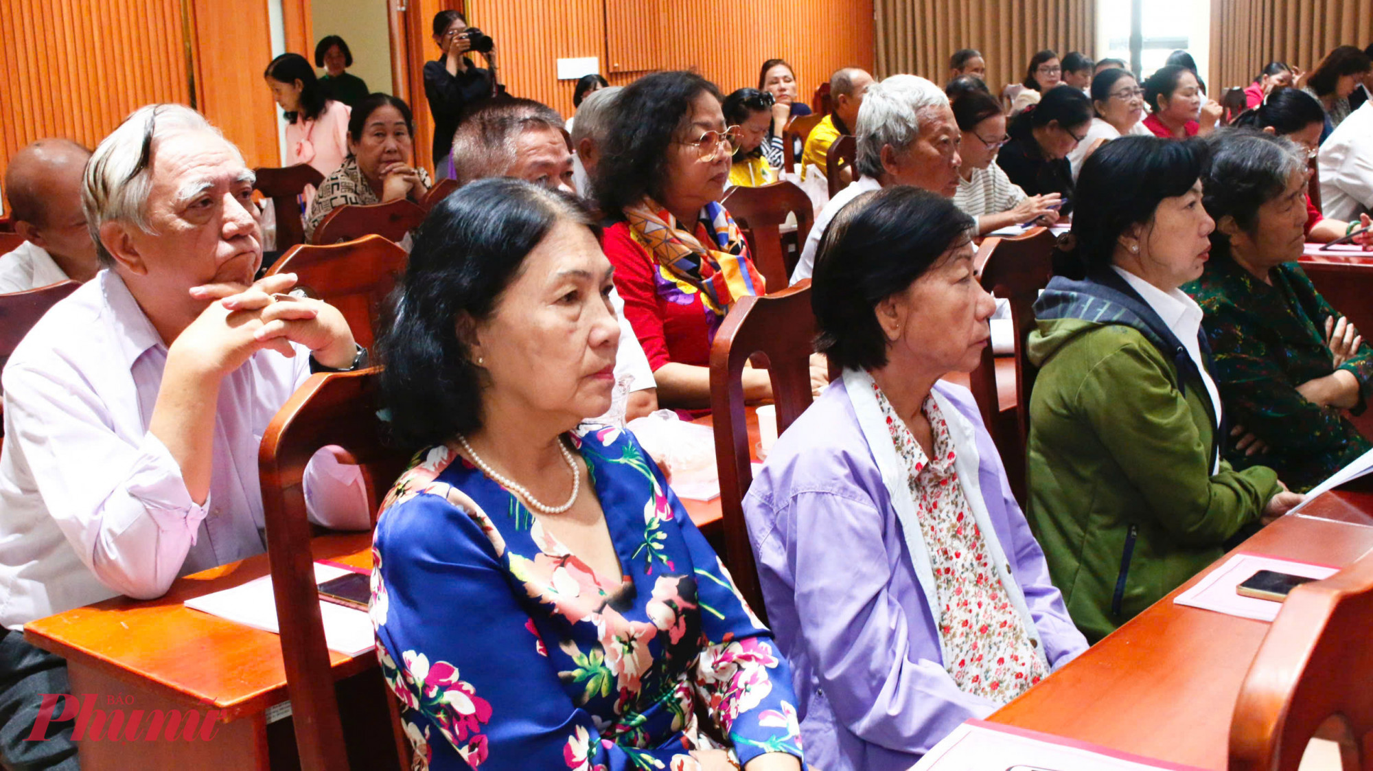 Đông đảo Chủ nhiệm, thành viên CLB LTHTGN các quận, huyện, TP Thủ Đức tham dự hội nghị