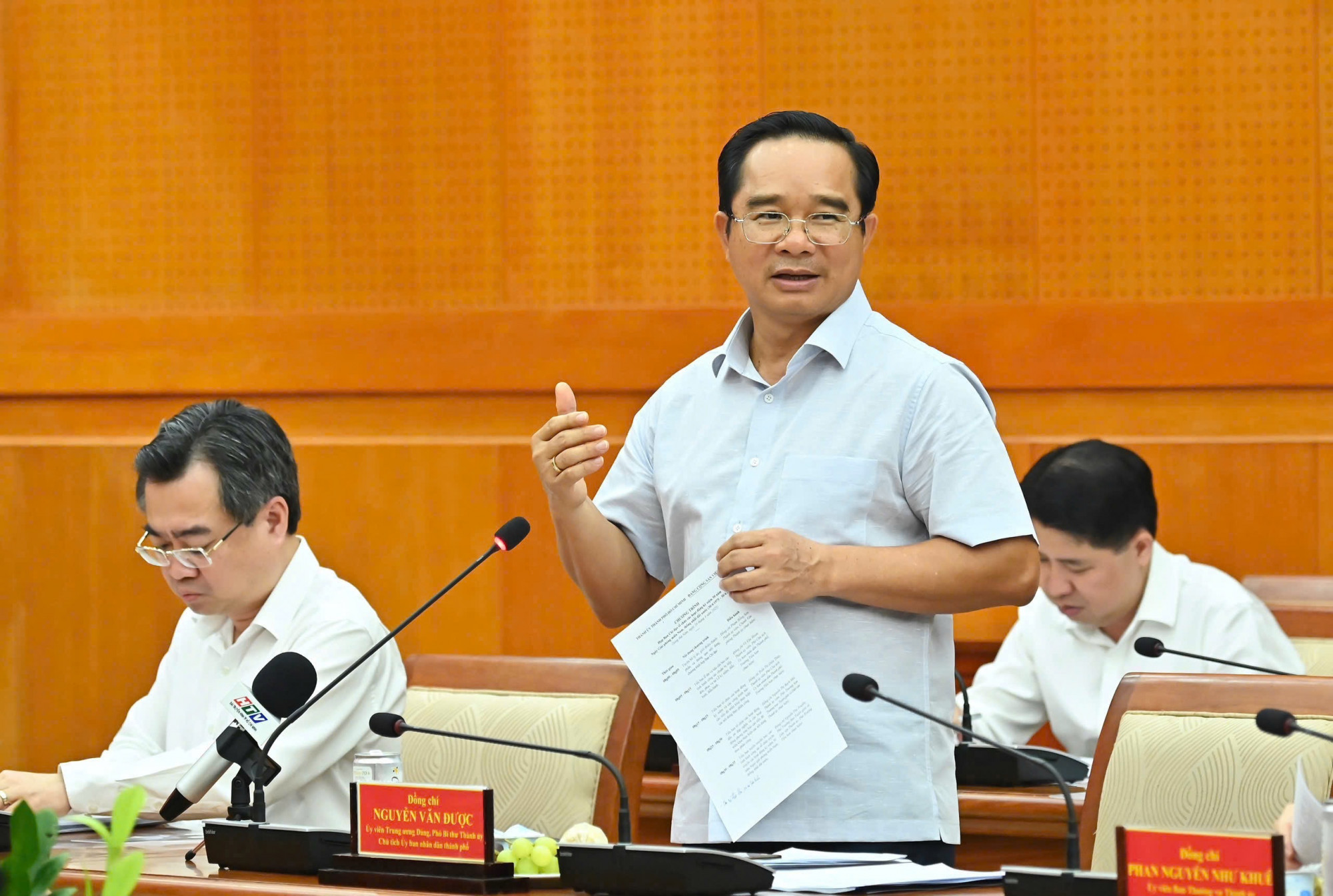 Chủ tịch UBND TPHCM Nguyễn Văn Được làm Tổ trưởng Tổ công tác phòng, chống buôn lậu và gian lận thương mại trong đợt cao điểm - Ảnh: V.D