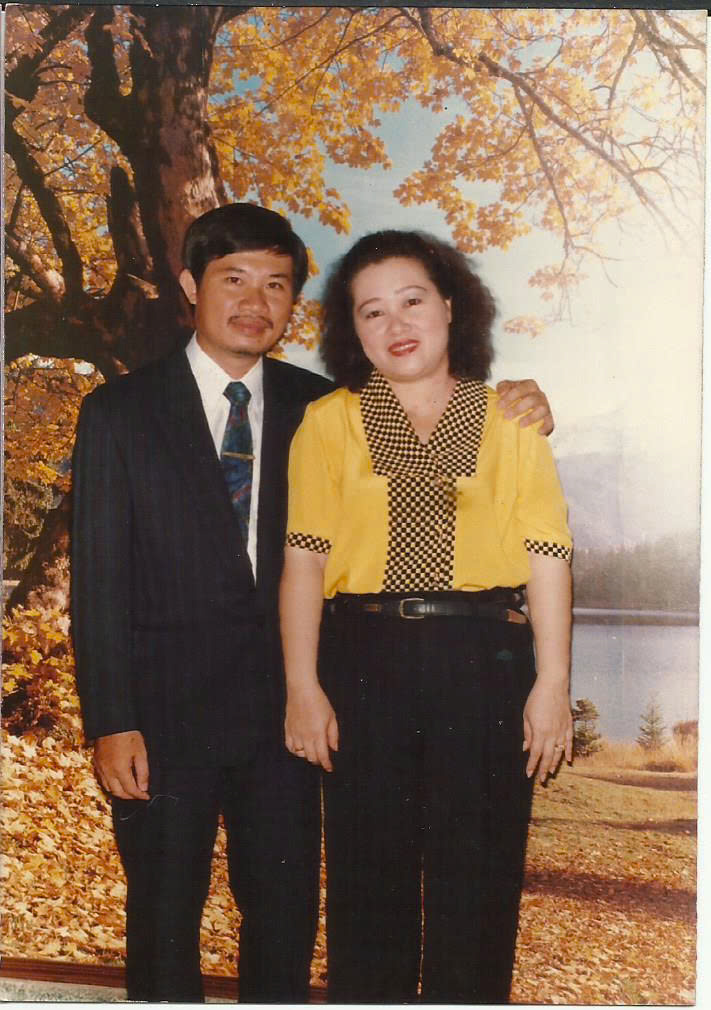 Hai vợ chồng ông Trân
