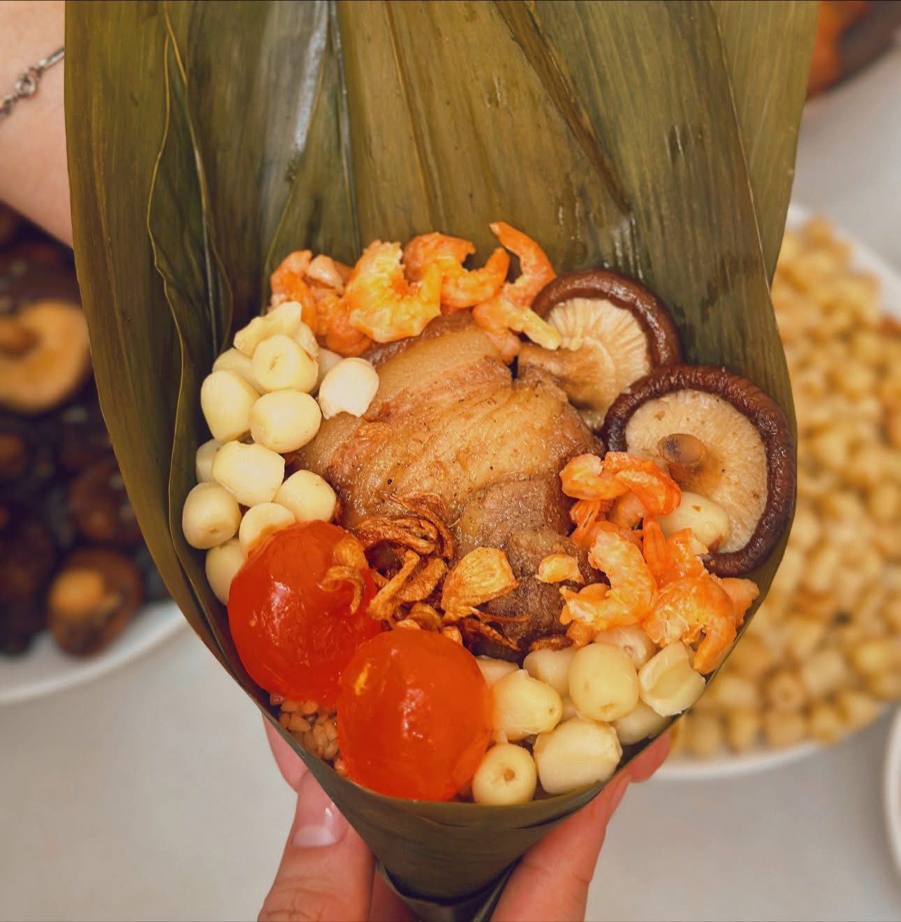 Bánh bá trạng mang văn hóa, ẩm thực của cộng đồng người Hoa - Ảnh: Ví Vì Vi
