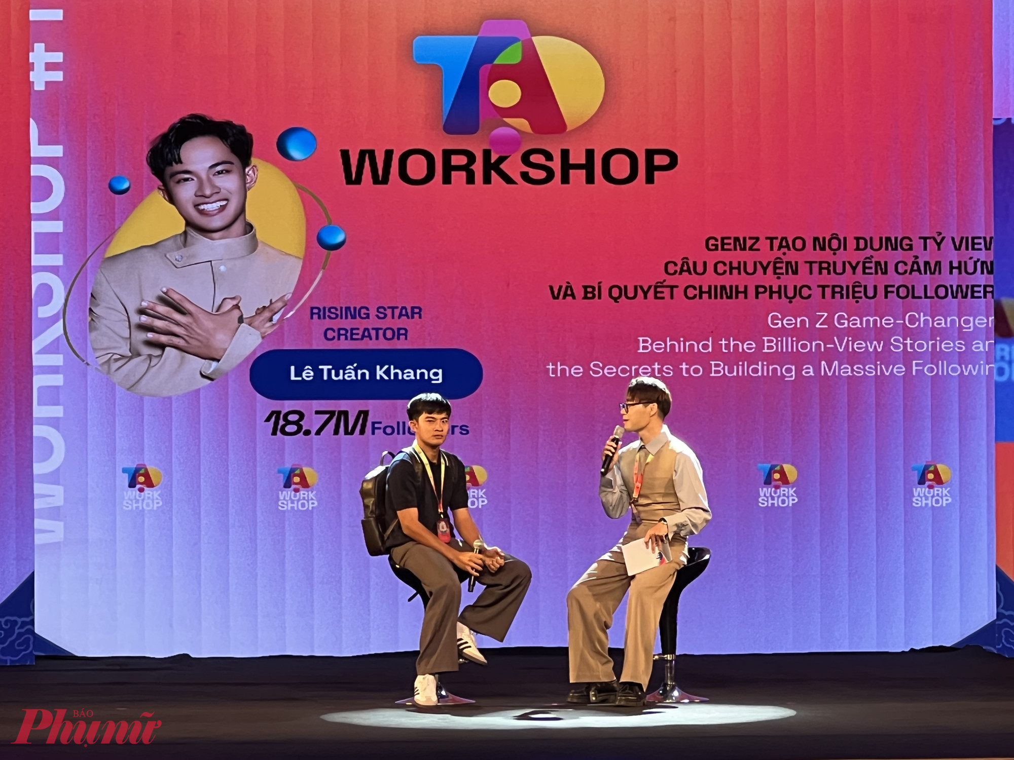 Lê Tuấn Khang giao lưu cùng khán giả tại sự kiện