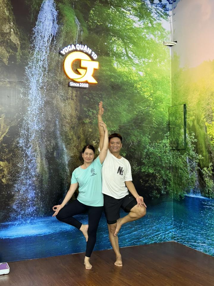 Anh chồng giảm 10kg để cùng vợ làm những điều lâu nay bỏ lỡ Giảm cân là cách để anh Tiến được làm những việc yêu thích cùng vợ. Ảnh nhân vật cung cấp