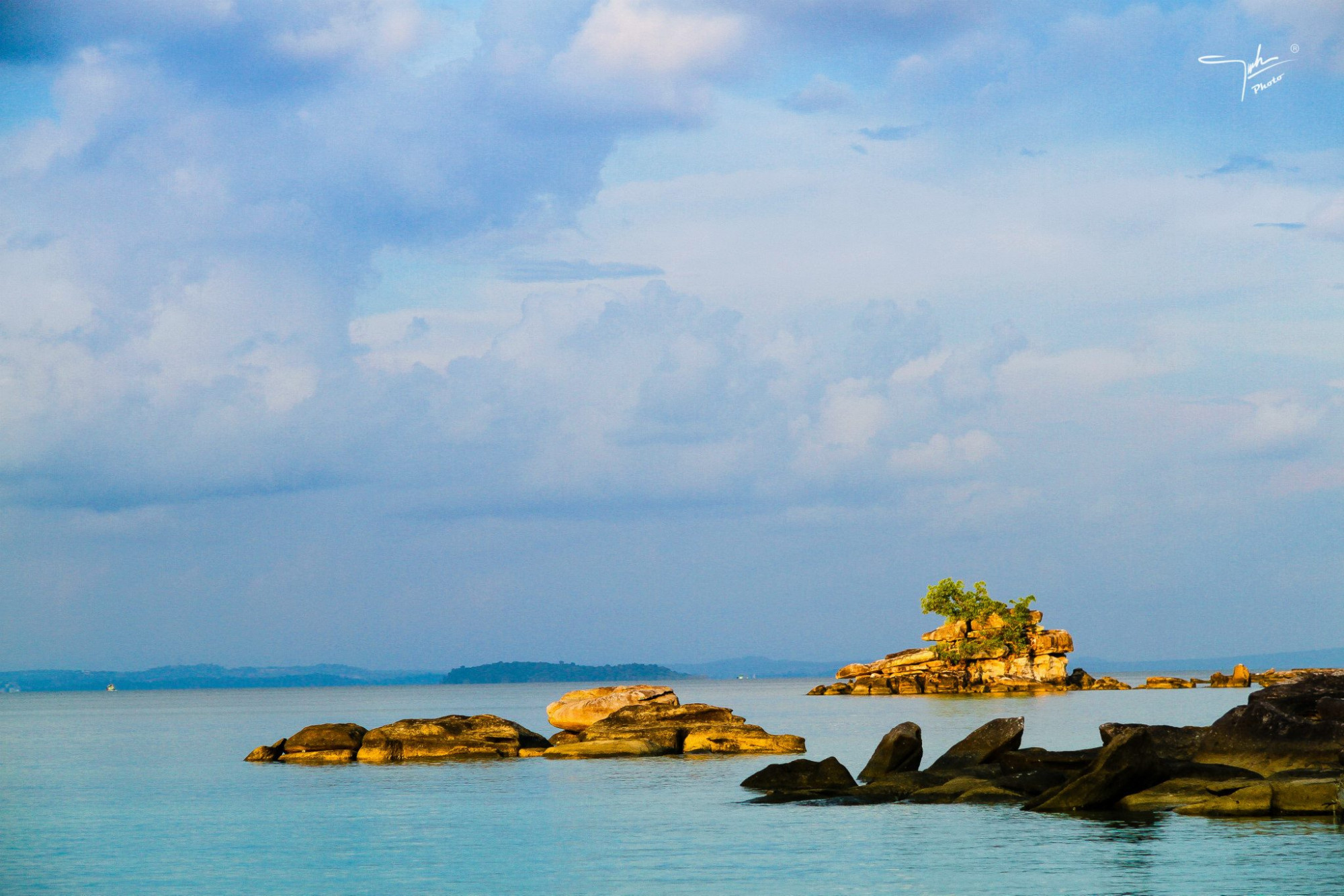 Tại thành phố biển Sihanoukville, bạn sẽ được ngâm mình trong những bãi biển tuyệt đẹp - Ảnh: Tinh Huynh
