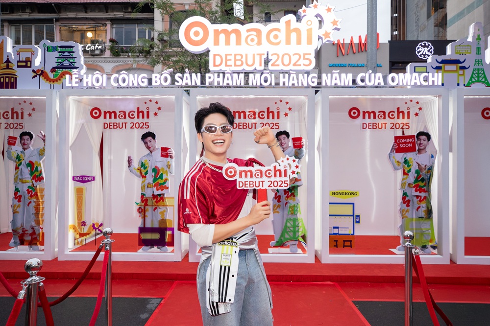 Omachi Debut 2025 - Quán Xá Châu Á còn có sự góp mặt của nhiều gương mặt nổi tiếng được yêu thích của giới trẻ - Ảnh: Masan