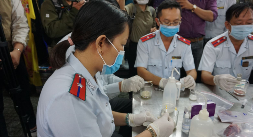 Lòng Chát Quán bị sở ATTP TPHCM phạt 6,7 triệu đồng. Ảnh minh họa: Quốc Thái