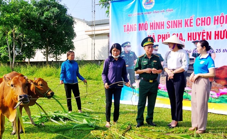 Phụ nữ 