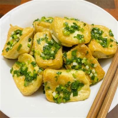 Đậu phụ tẩm hành hoa-món ăn dân dã ông bà yêu thích (ảnh minh họa)
