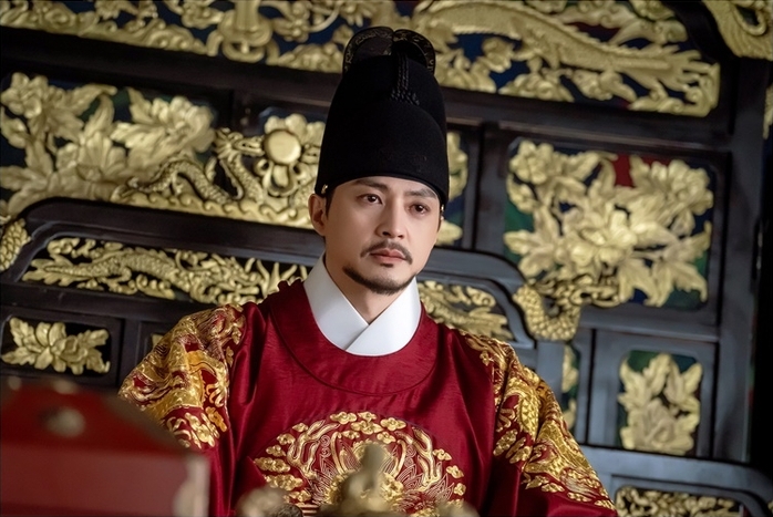 Vua Lee Soon, người hứng chịu lời nguyền thu hận từ lỗi lầm của tổ tiên