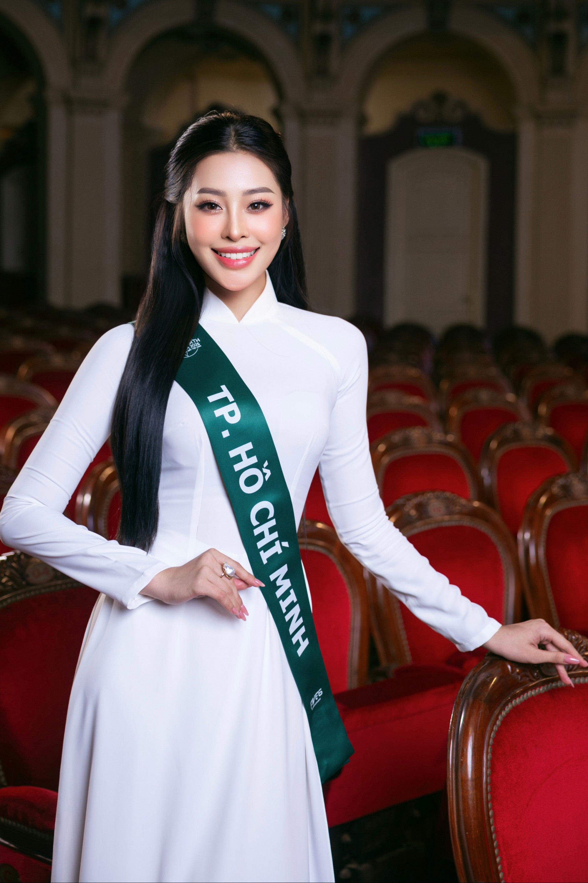 Dương Thị Hồng Vy (SBD: 185, TP HCM, số đo: 85-60-94) là Top 20 Miss Grand Vietnam 2023;