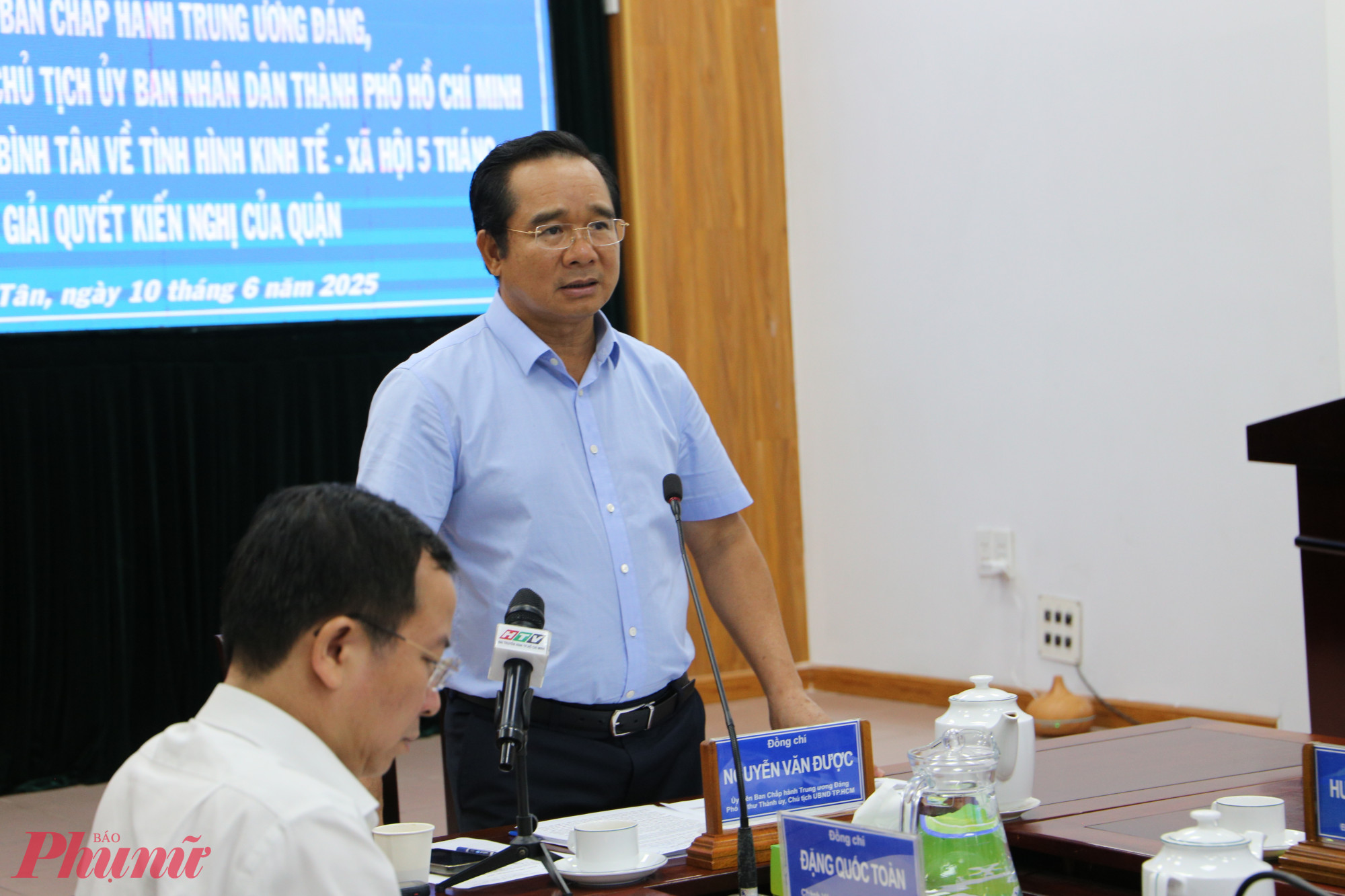 Chủ tịch UBND TPHCM Nguyễn Văn Được yêu cầu đảm bảo vận hành thông suốt trong quá trình sắp xếp bộ máy hành chính - Ảnh: Thanh Tâm