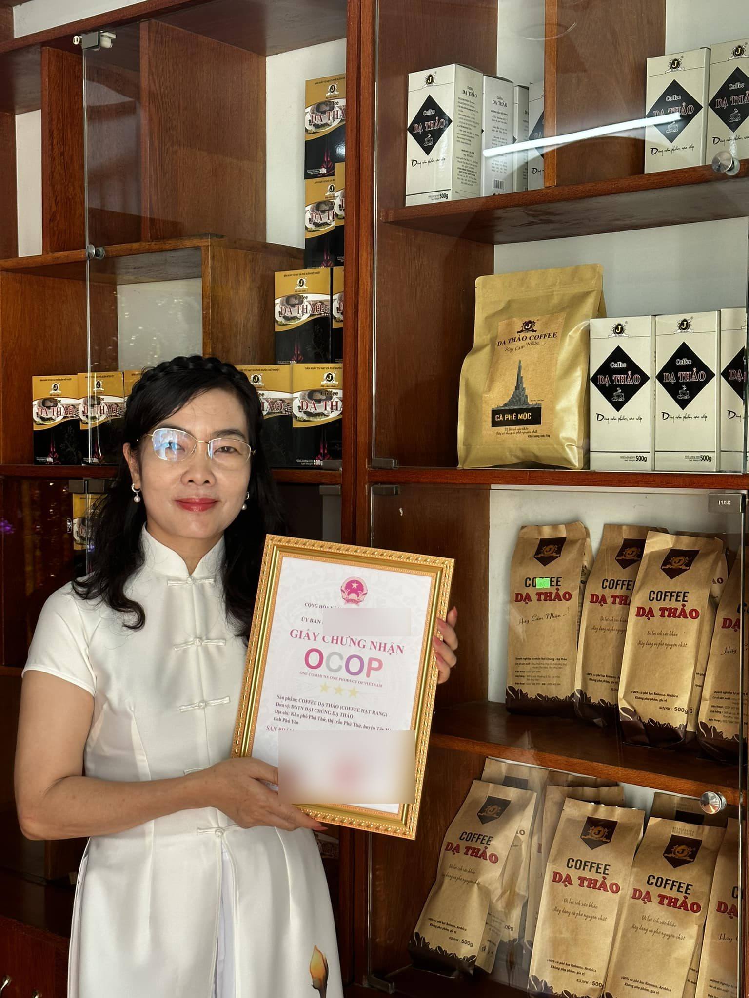 Giấy chứng nhận OCOP 3 sao của cà phê Dạ Thảo - Ảnh: FB cà phê Dạ Thảo